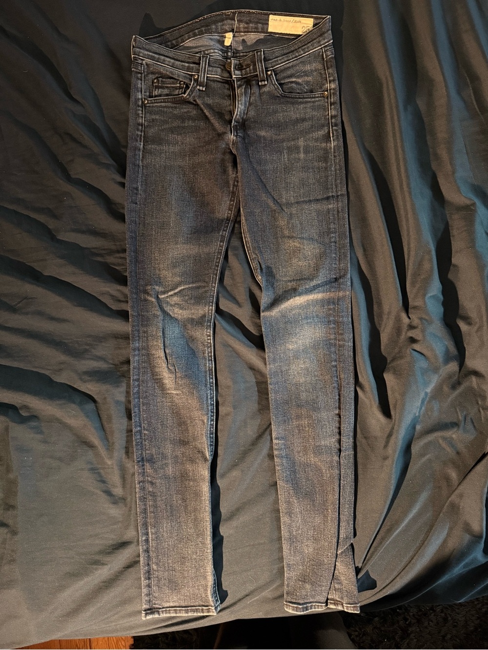 rag & bone Skinny Jeans in Dark Blue Fade